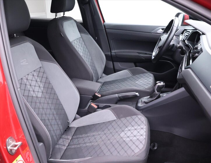 Volkswagen Taigo SUV / Terénní 1,5 l 110 kw