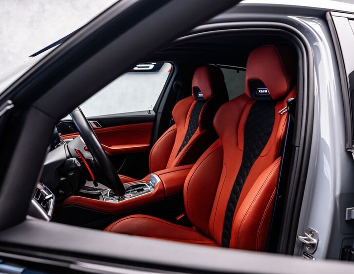 BMW X6 SUV / Terénní 4,4 l 460 kw