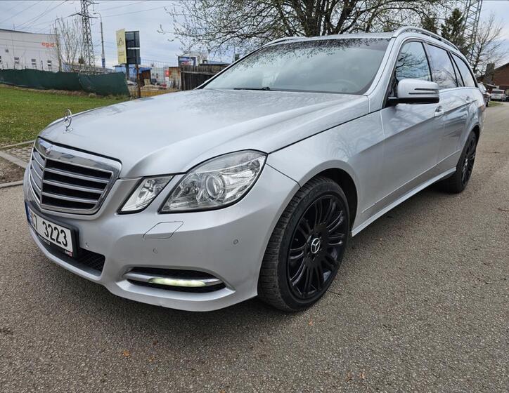 Mercedes-Benz Třídy E 1