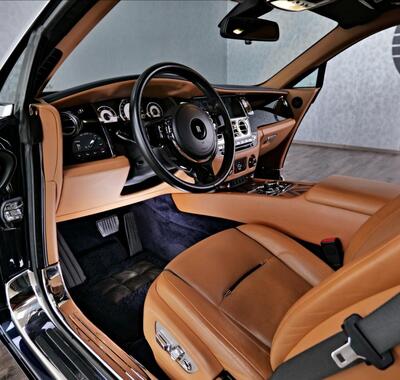 Rolls-Royce Wraith 12