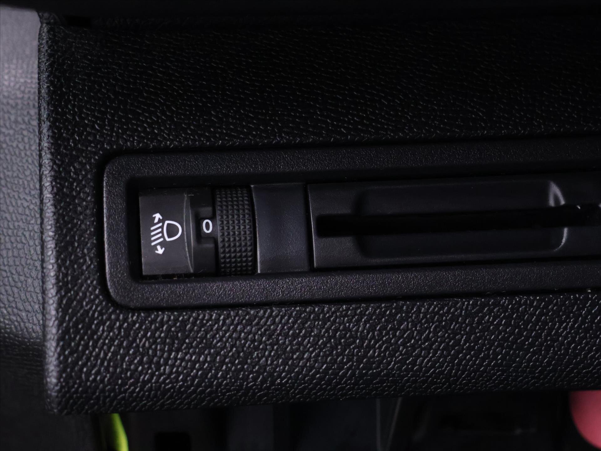 Peugeot 5008 SUV / Terénní 1,2 l 96 kw