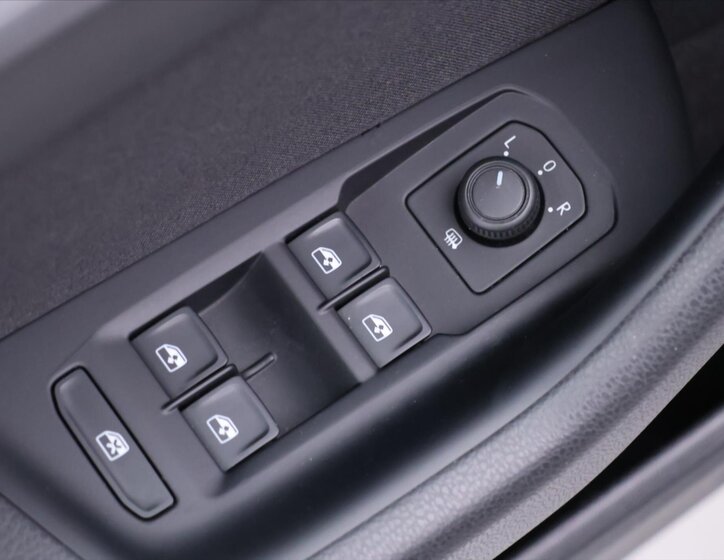 Volkswagen Passat Kombi 1,5 l 110 kw