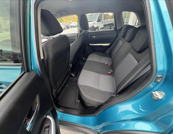 Suzuki Vitara 11