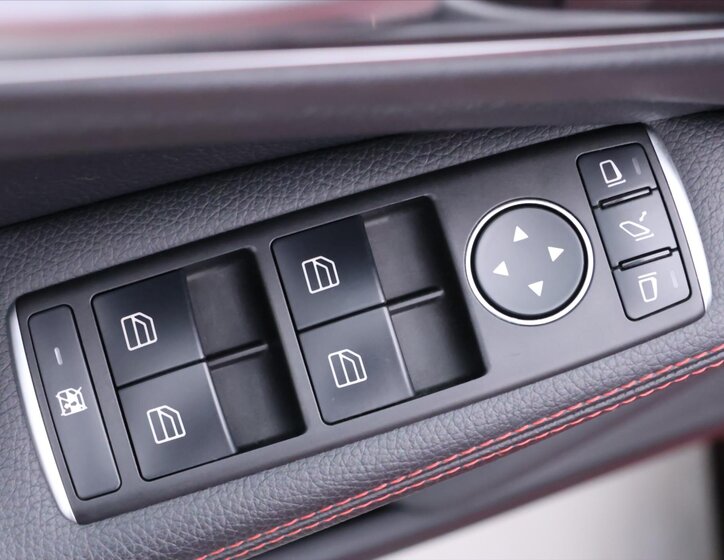 Mercedes-Benz CLA 16