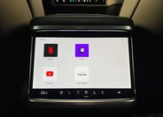 Tesla Model X SUV / Terénní 0,0 493 kw