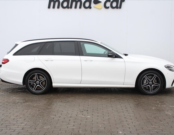 Mercedes-Benz Třídy E Kombi 2,0 l 143 kw