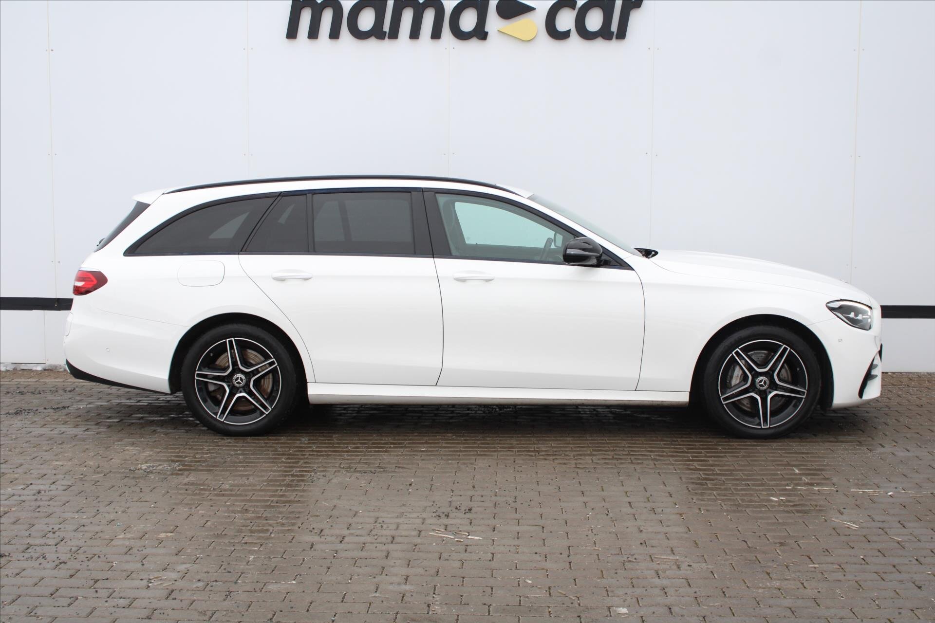 Mercedes-Benz Třídy E Kombi 2,0 l 143 kw