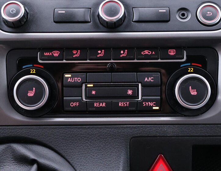 Volkswagen California Kombi 2,0 l 132 kw