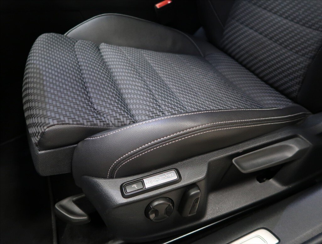 Volkswagen Passat Kombi 2,0 l 147 kw