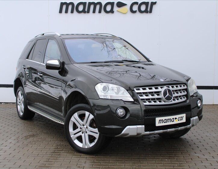 Mercedes-Benz Třídy M SUV / Terénní 3,0 l 165 kw