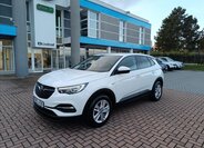 Opel Grandland X SUV 1,2 l 96 kw