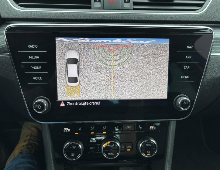 Škoda Superb Sedan / Limuzína 2,0 l 147 kw