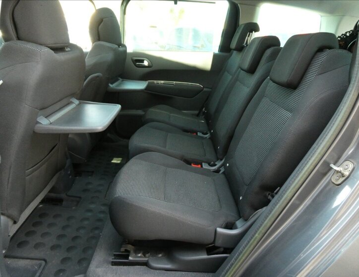 Peugeot 5008 MPV 1,6 l 115 kw