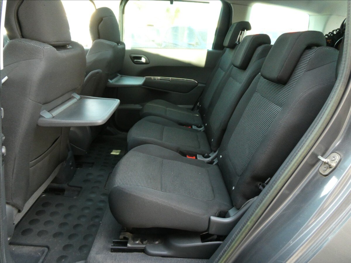 Peugeot 5008 MPV 1,6 l 115 kw