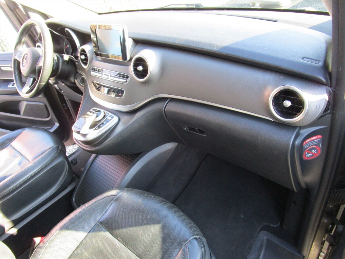 Mercedes-Benz Třídy V Kombi 2,1 l 140 kw