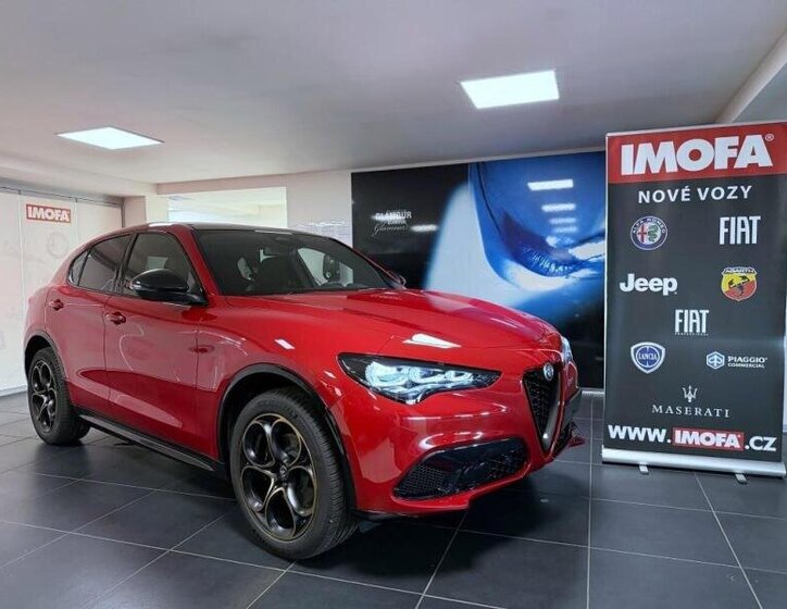 Alfa Romeo Stelvio SUV / Terénní 2,0 l 206 kw