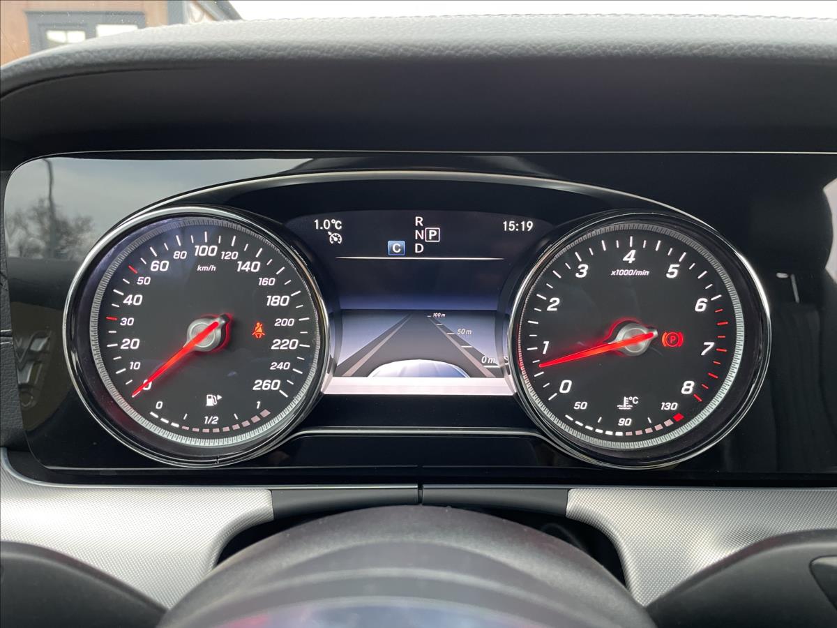 Mercedes-Benz Třídy E