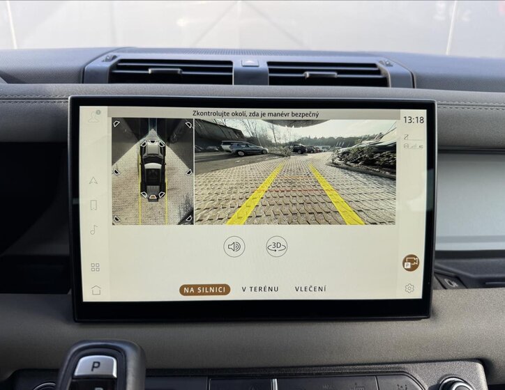 Land Rover Defender SUV / Terénní 3,0 l 183 kw