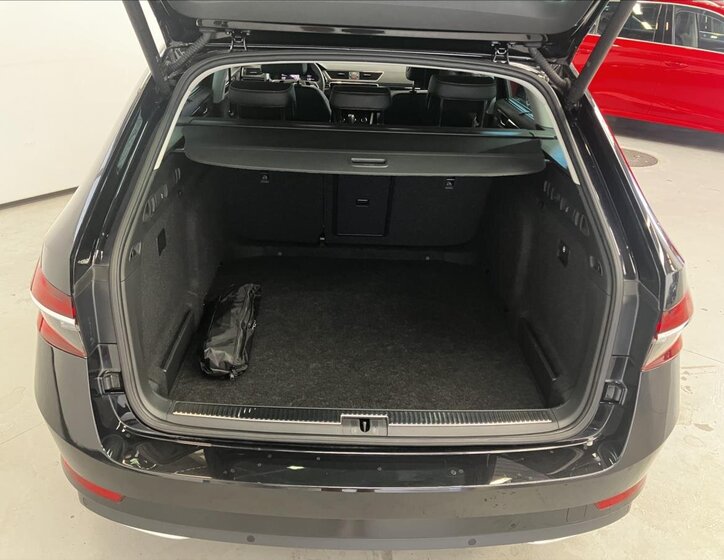 Škoda Superb Kombi 2,0 l 147 kw