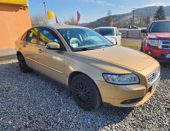 Volvo S40 4