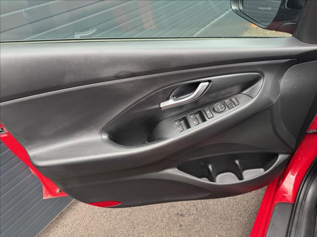 Hyundai i30 Kombi 1,4 l 103 kw