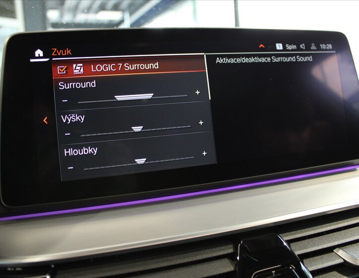 BMW Řada 5 Kombi 3,0 l 210 kw