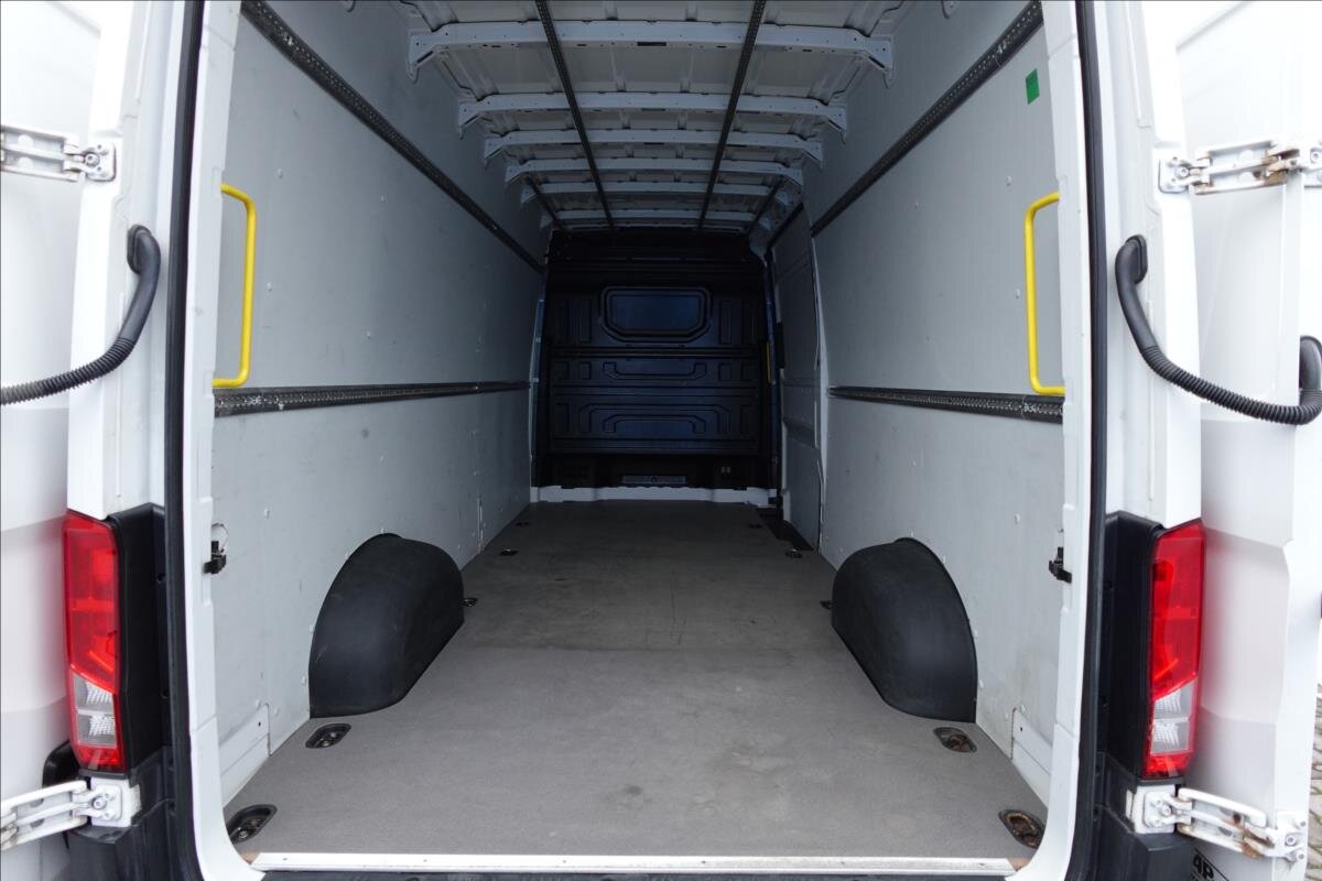 Volkswagen Crafter Ostatní 2,0 l 103 kw