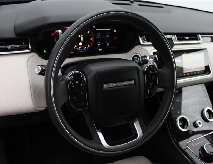 Land Rover Range Rover Velar SUV 3,0 l 221 kw
