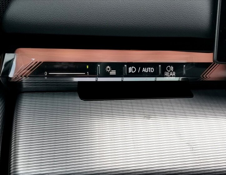 BMW i5 Sedan 0,0 290 kw