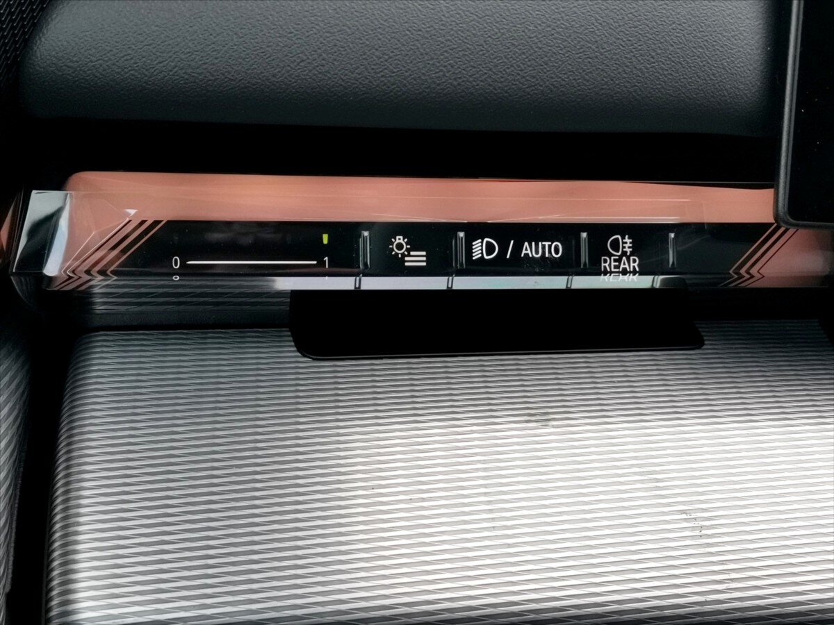 BMW i5 Sedan 0,0 290 kw