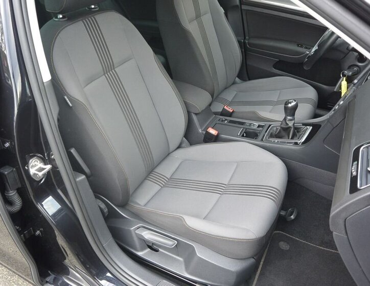 Volkswagen Golf Hatchback 1,2 l 63 kw