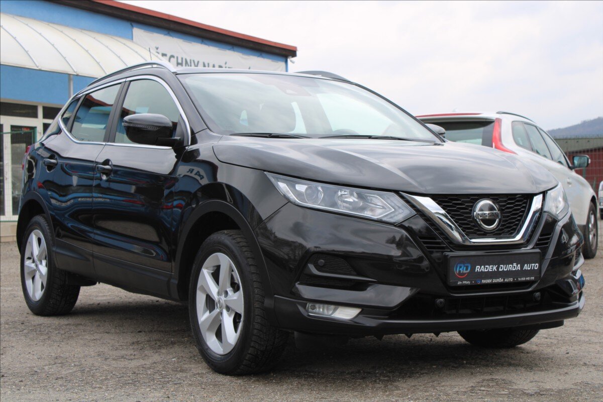 Nissan Qashqai SUV / Terénní 1,3 l 103 kw