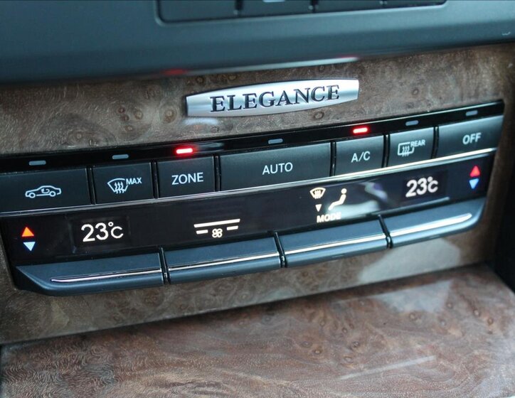 Mercedes-Benz Třídy E Kombi 2,1 l 125 kw