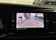 Volkswagen Multivan 11