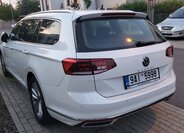 Volkswagen Passat Kombi 0,0 0