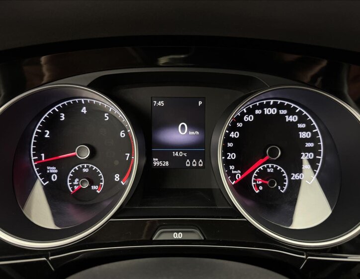 Volkswagen Touran 12