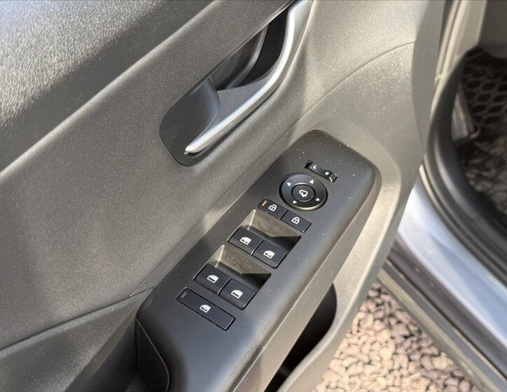 Hyundai Kona SUV / Terénní 1,6 l 101 kw