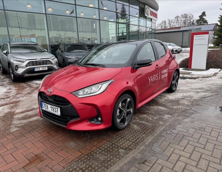Toyota Yaris Hatchback 1,5 l 97 kw