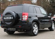 Suzuki Grand Vitara 5