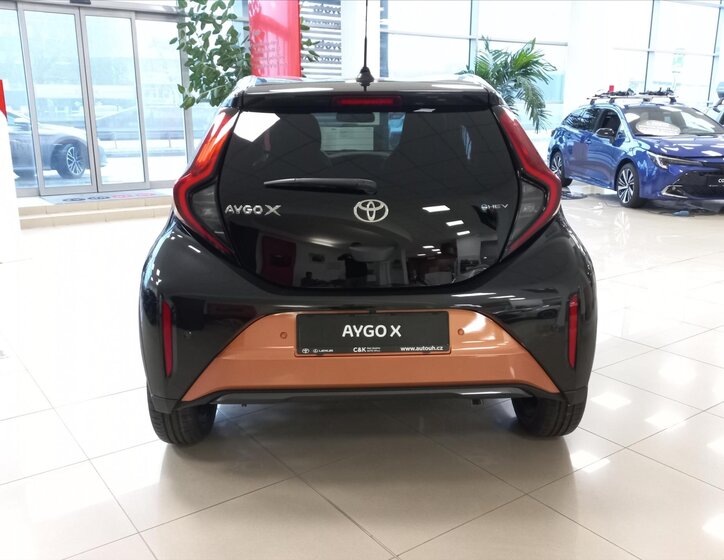 Toyota Aygo Hatchback 1,5 l 53 kw