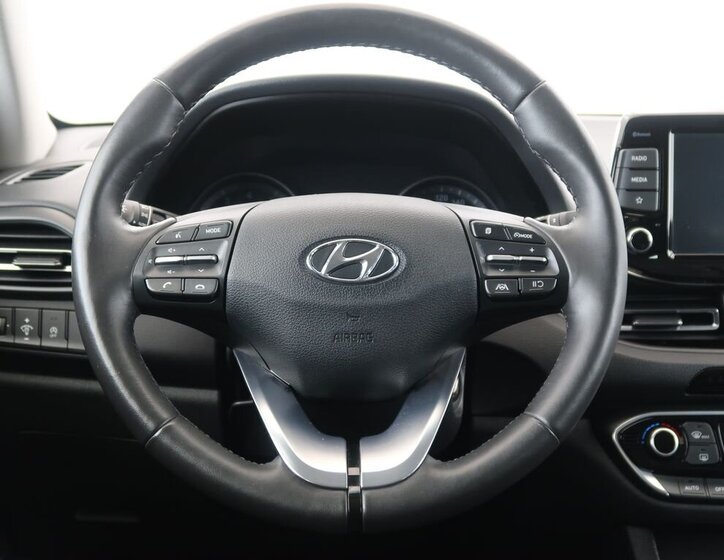 Hyundai i30 Kombi 1,5 l 118 kw