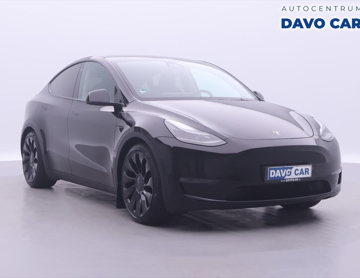 Tesla Model Y SUV / Terénní 0,0 393 kw