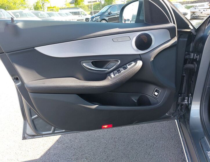 Mercedes-Benz Třídy C 22