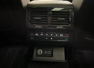 Volkswagen Touareg 27