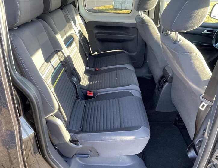 Volkswagen Caddy Kombi 2,0 l 103 kw