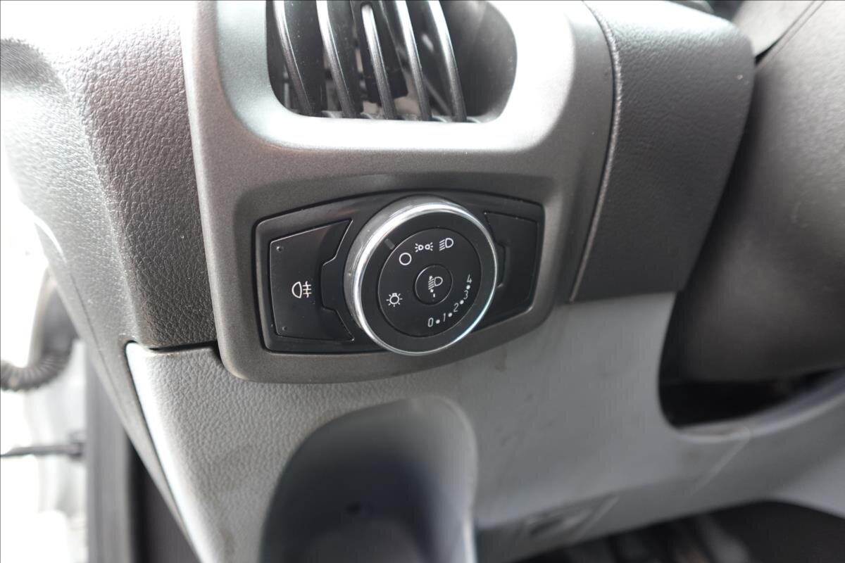 Ford Transit Custom Ostatní 2,0 l 77 kw