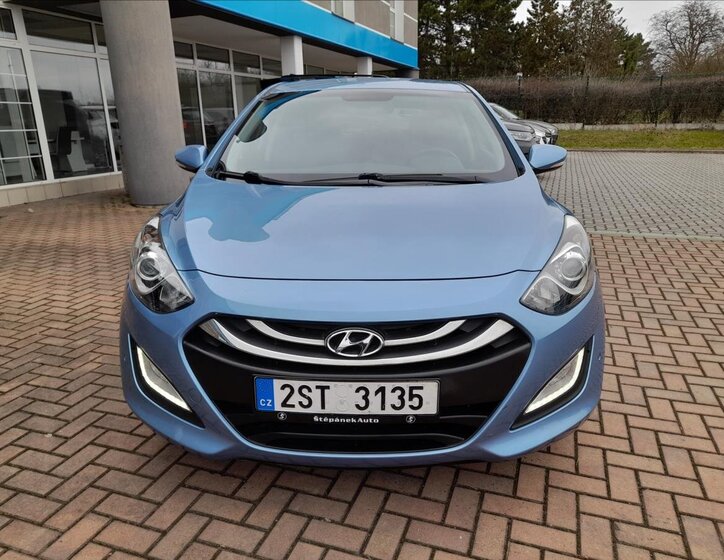 Hyundai i30 Hatchback 1,6 l 99 kw