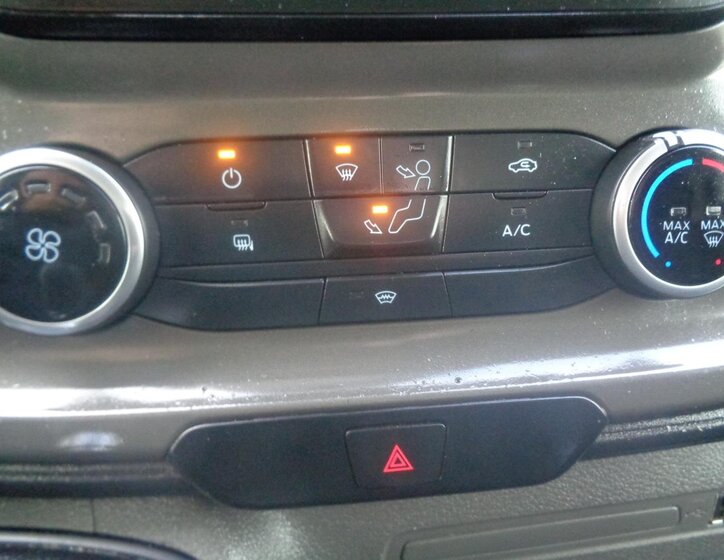 Ford Transit Ostatní 2,0 l 96 kw