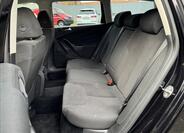 Volkswagen Passat 33