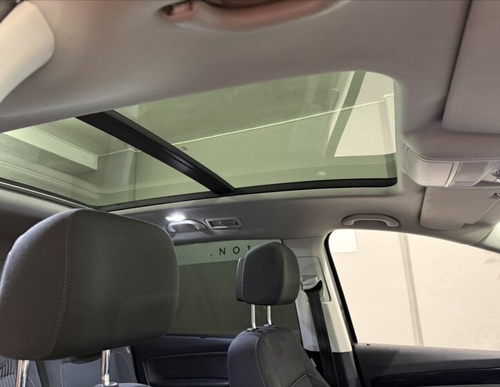 Seat Alhambra MPV 2,0 l 103 kw